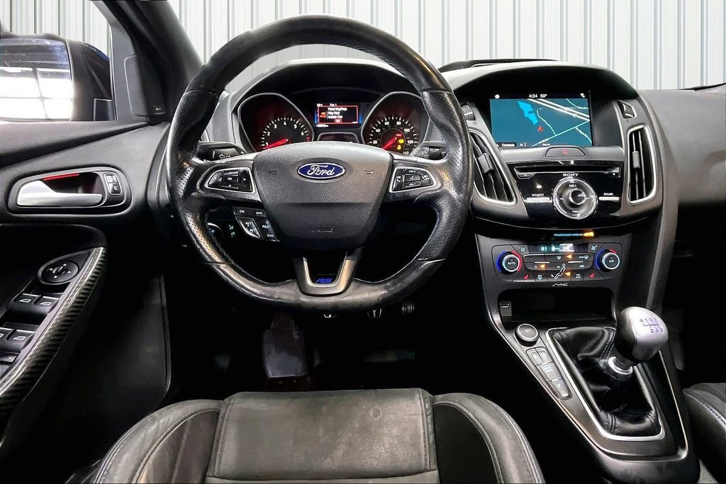 Used 2018 Ford Focus RS AWD/4WD image 8