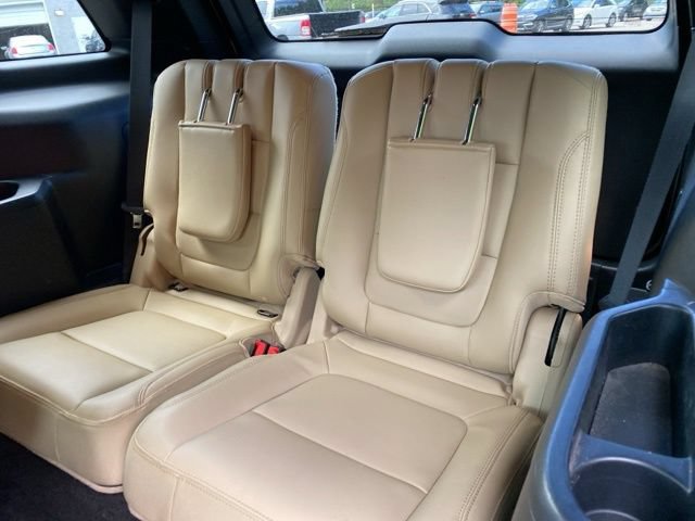 Used 2016 Ford Explorer Limited FWD image 14