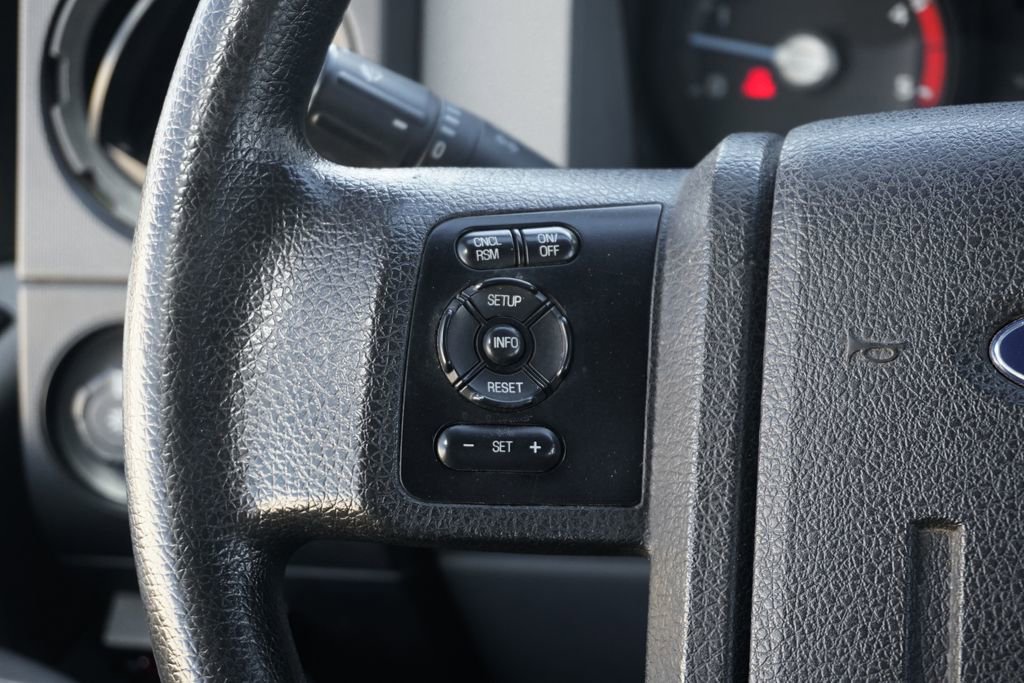 Used 2016 Ford F650 2WD Crew Cab Super Duty image 32