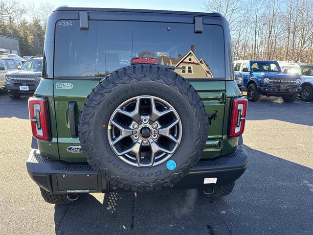 New 2025 Ford Bronco Badlands image 3