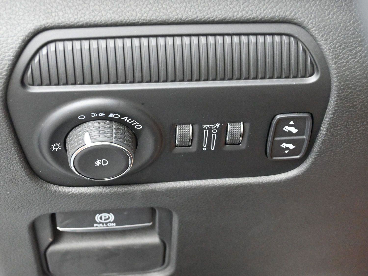 Used 2022 Jeep Wagoneer Series II image 28