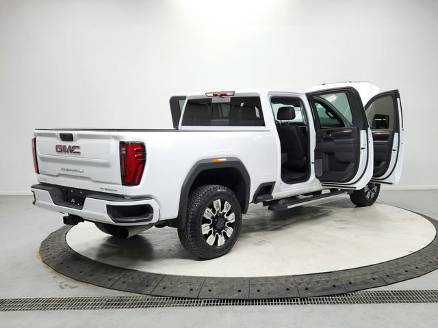 Used 2025 GMC Sierra 2500 Denali image 15