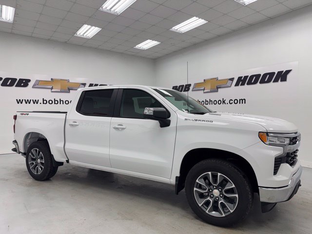 New 2026 Chevrolet Silverado 1500 LT AWD/4WD image 3