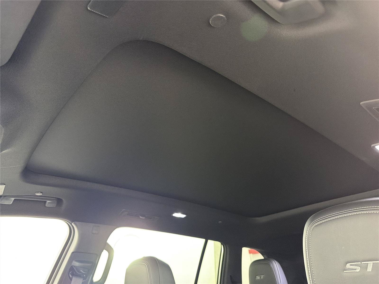 New 2026 Buick Enclave Sport Touring w/ Power Package FWD image 35