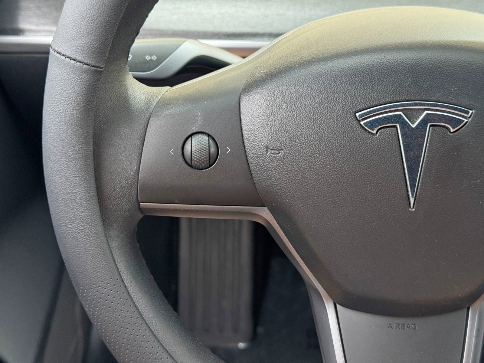 Used 2019 Tesla Model 3 Standard Range Plus RWD image 18