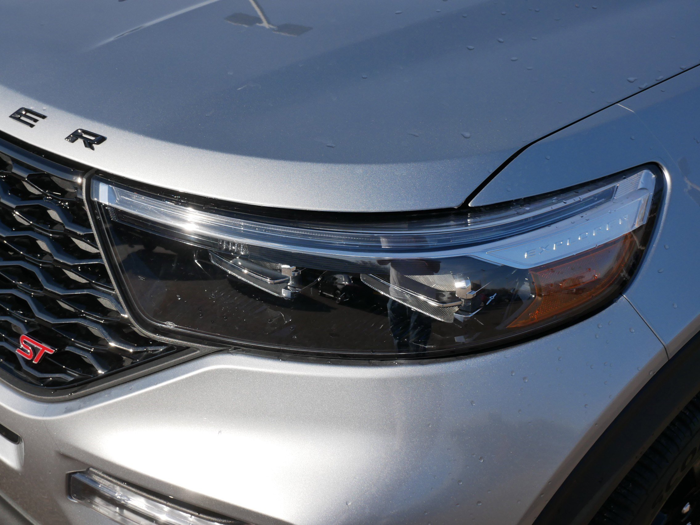 Used 2024 Ford Explorer ST w/ Equipment Group 401A AWD/4WD image 16