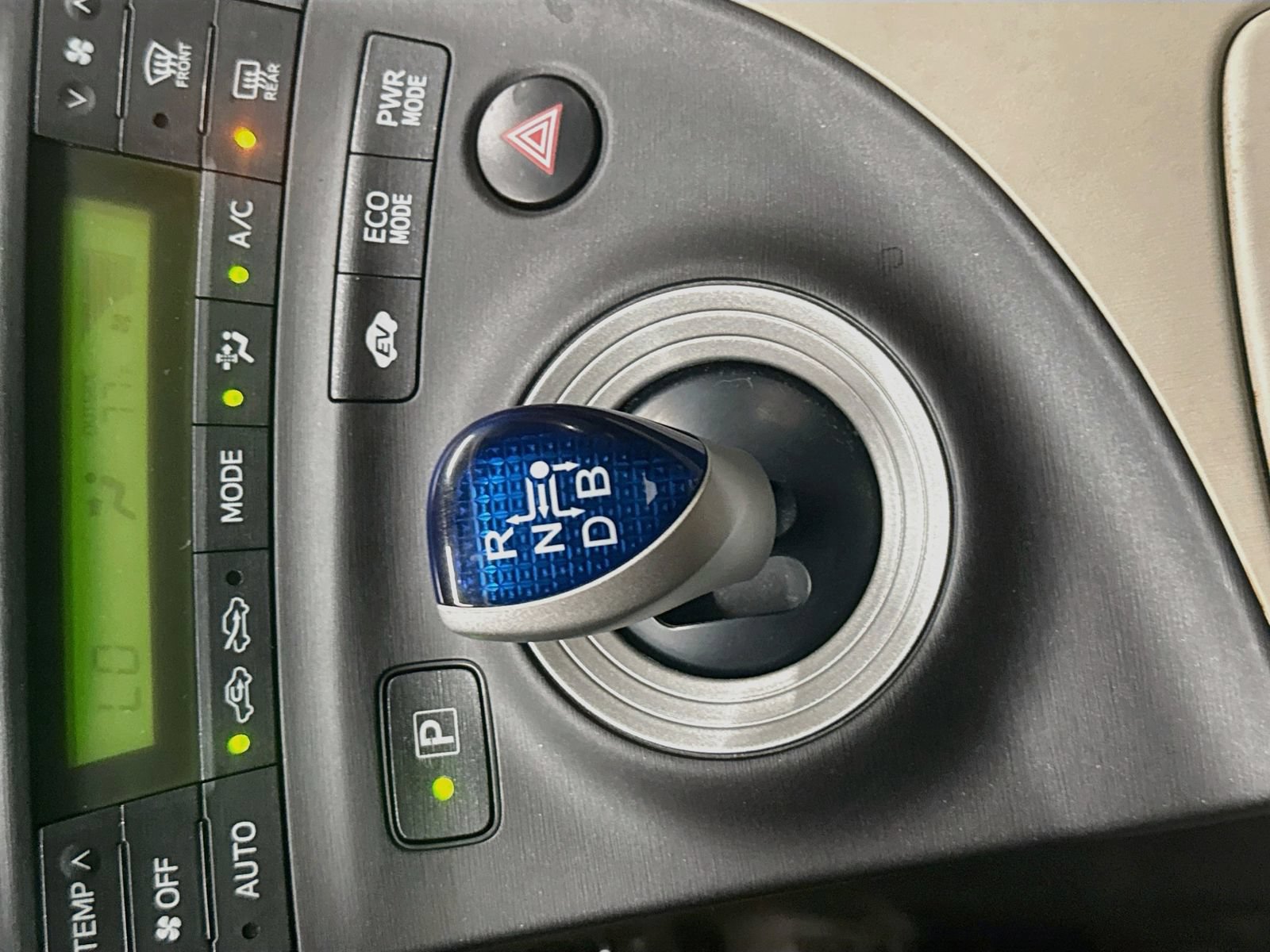 Used 2011 Toyota Prius Three FWD image 17