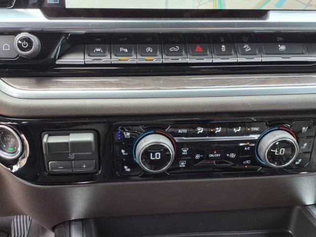 New 2026 Chevrolet Silverado 1500 LTZ w/ LTZ Convenience Package II AWD/4WD image 31