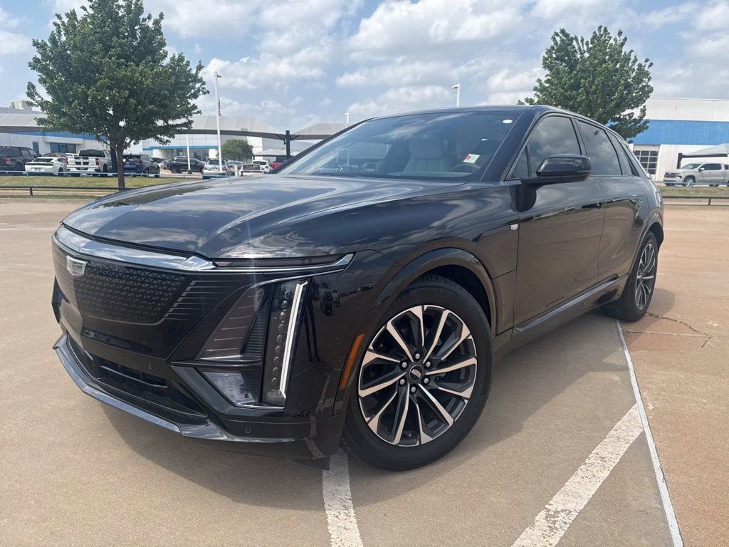 Used 2024 Cadillac Lyriq Sport RWD image 1