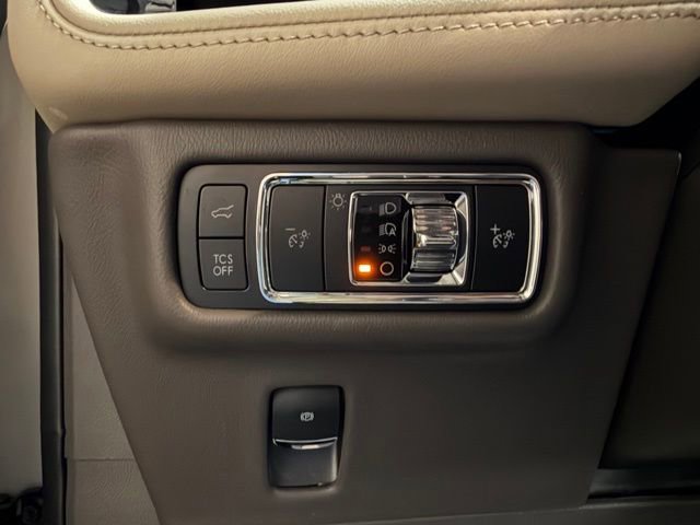 Used 2023 Lincoln Nautilus Reserve w/ Equipment Group 201A image 39