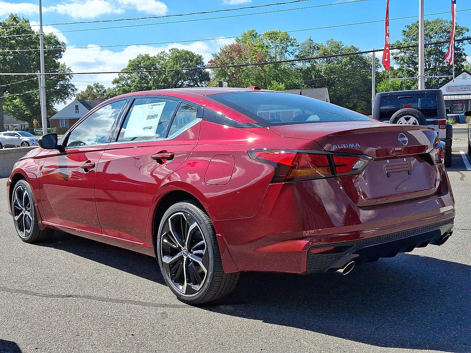 New 2025 Nissan Altima 2.5 SR w/ SR Premium Package image 3
