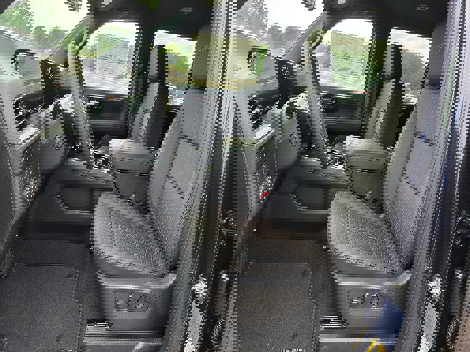 New 2025 Chevrolet Tahoe High Country image 4