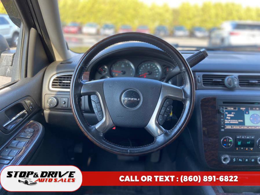 Used 2007 GMC Yukon Denali image 13