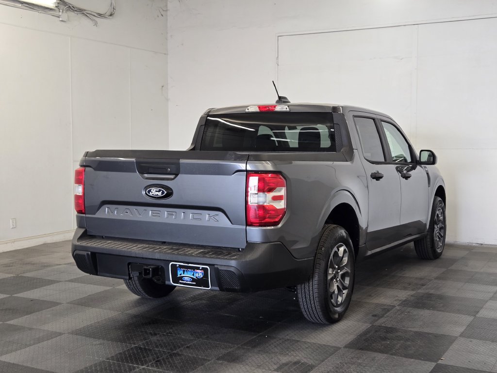 New 2026 Ford Maverick XLT w/ XLT Luxury Package FWD image 6