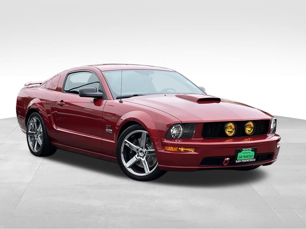 Used 2008 Ford Mustang GT RWD image 7