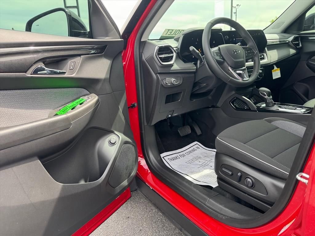 New 2026 Chevrolet TrailBlazer LT image 11