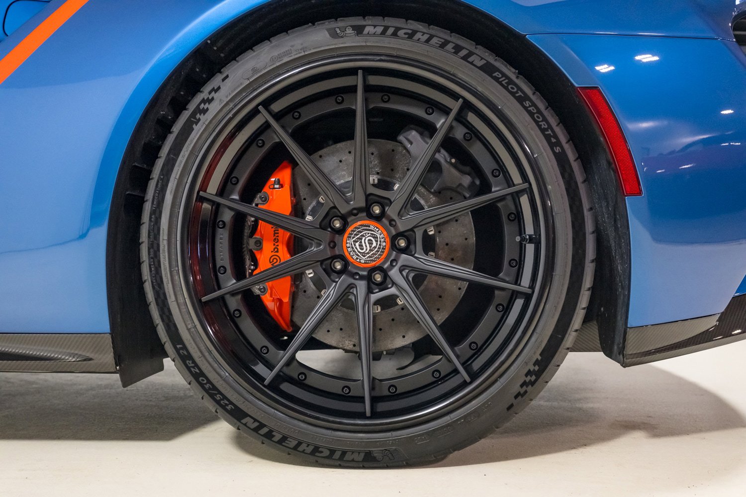 Used 2021 Ford GT Studio Collection 3 RWD image 18