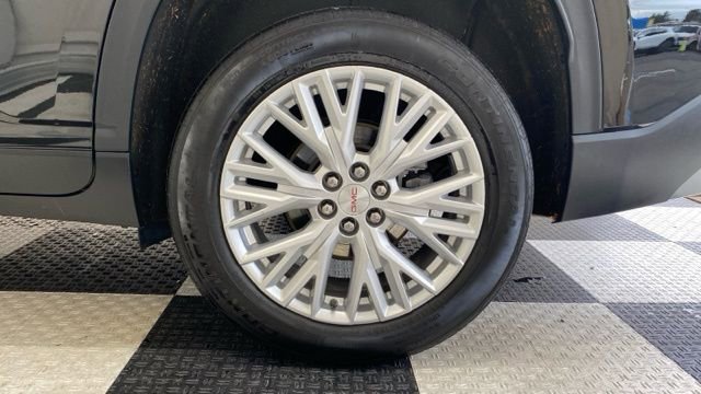 Used 2024 GMC Acadia Elevation image 10