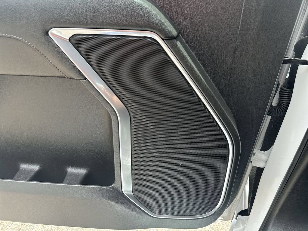 Used 2025 Chevrolet Silverado 1500 LT RWD image 25
