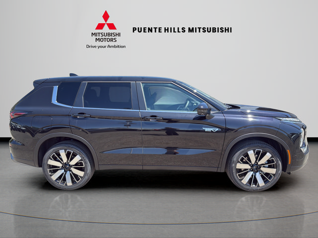 New 2026 Mitsubishi Outlander SE AWD/4WD image 4