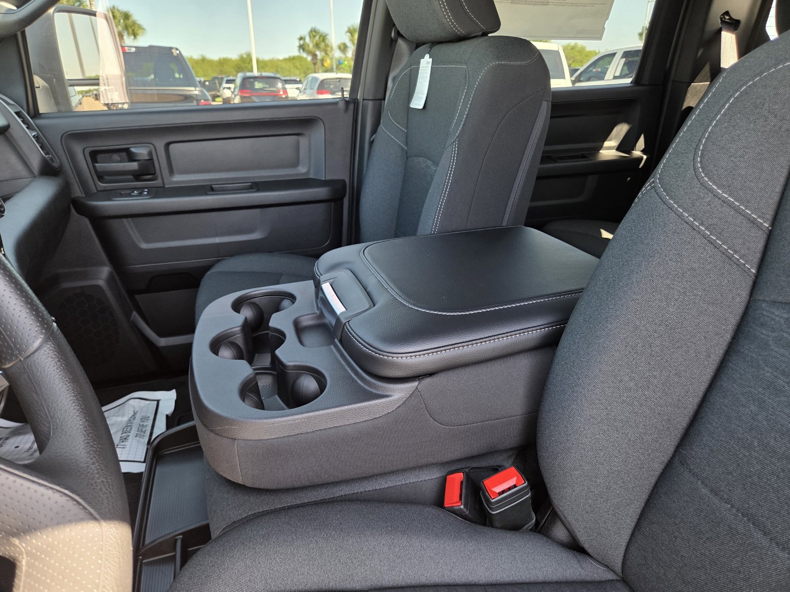 New 2026 RAM 3500 Tradesman AWD/4WD image 30