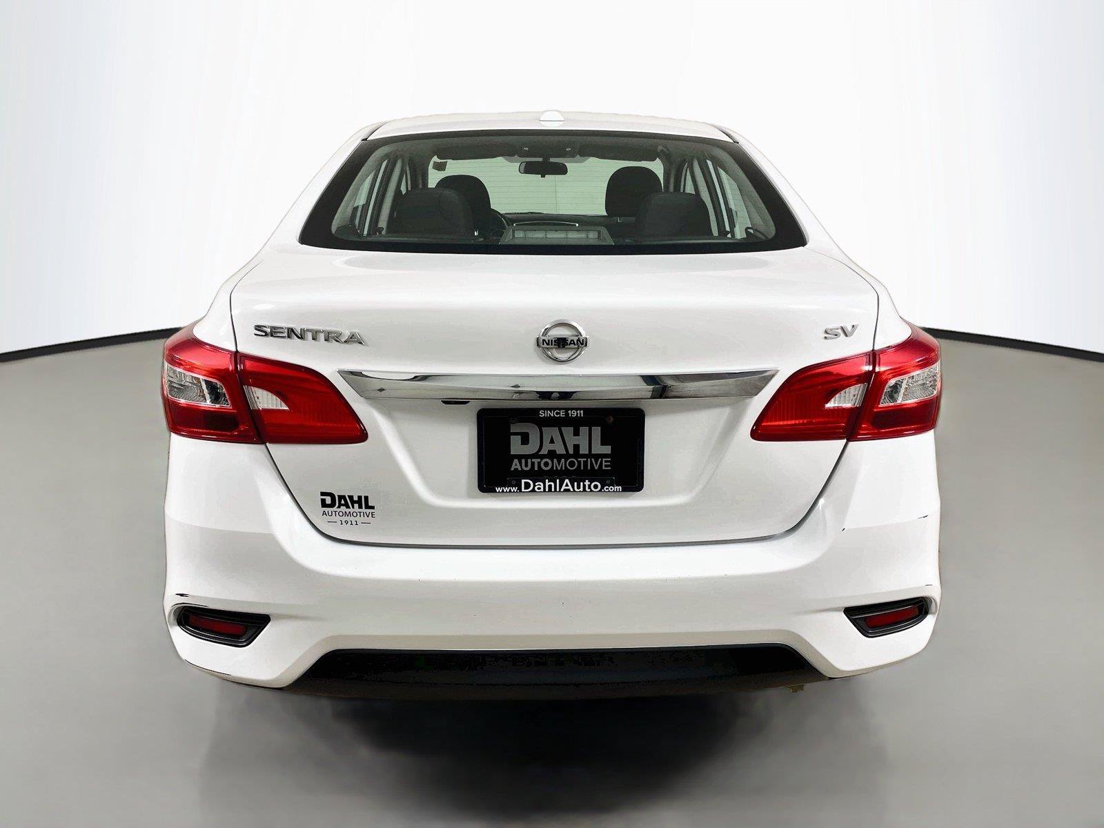 Used 2019 Nissan Sentra SV FWD image 12