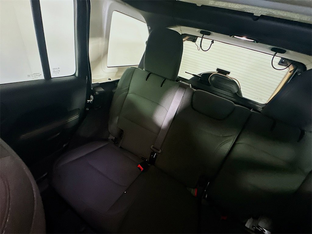 Used 2022 Jeep Wrangler Unlimited Sahara w/ Cold Weather Group image 12