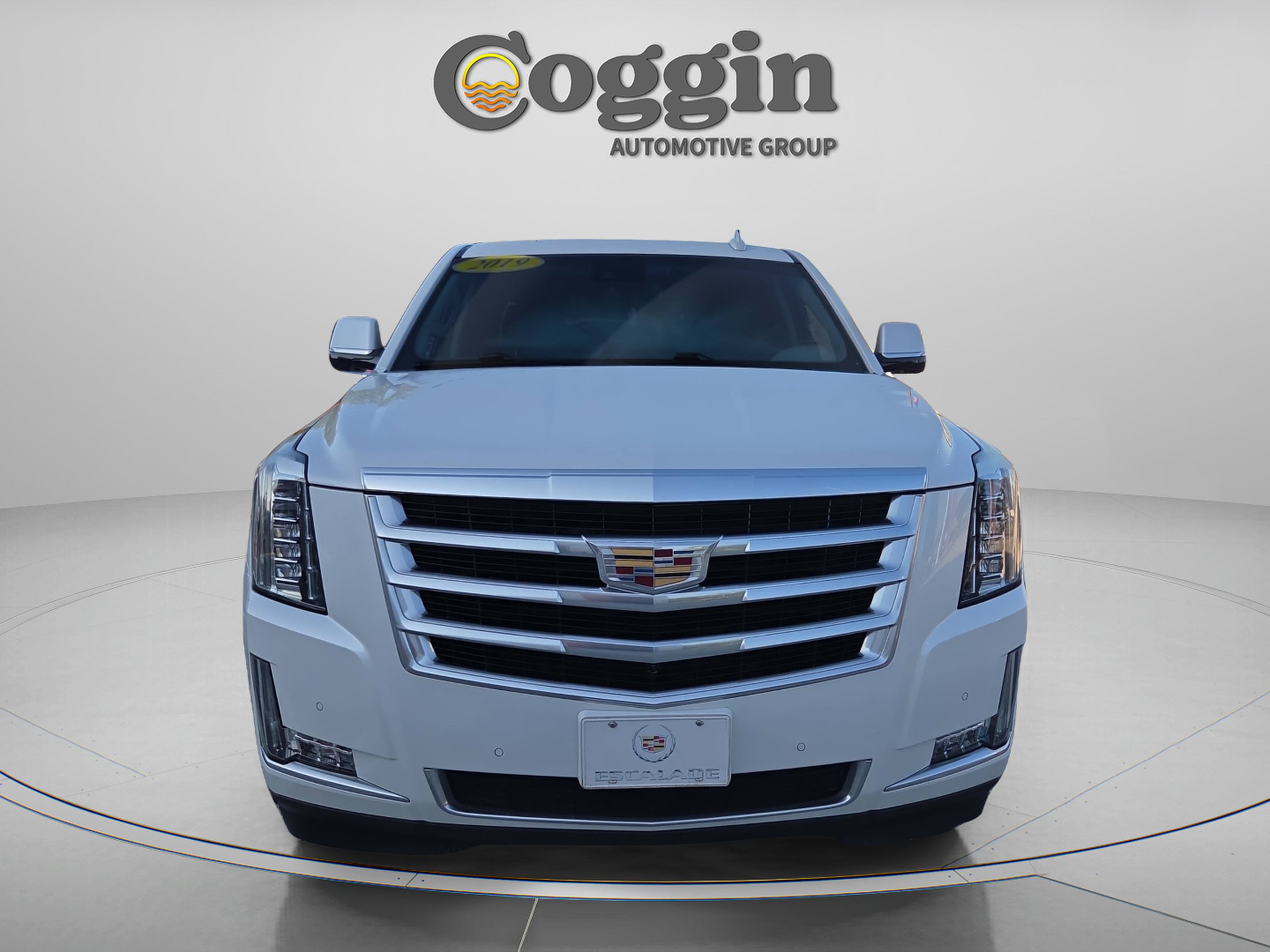 Used 2019 Cadillac Escalade Luxury RWD image 8