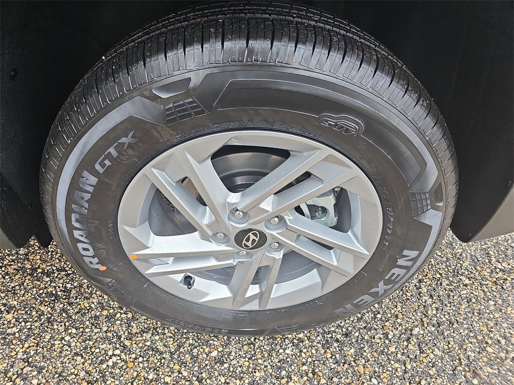 New 2026 Hyundai Tucson SE image 31