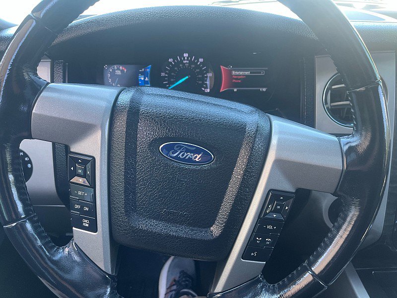 Used 2017 Ford Expedition Limited AWD/4WD image 22
