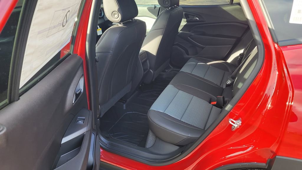 New 2026 Chevrolet Trax LT image 26