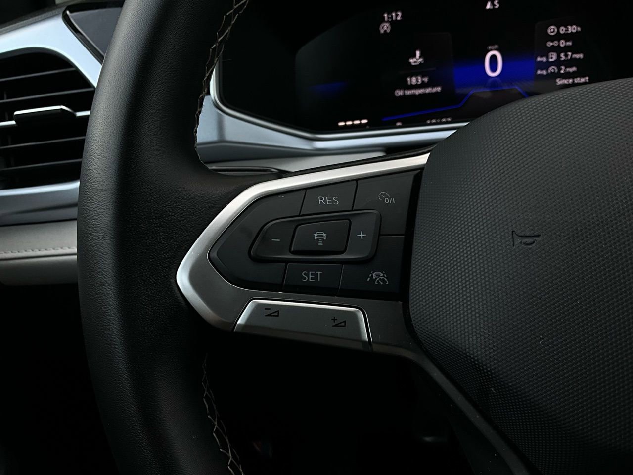 Used 2025 Volkswagen Taos SE image 35