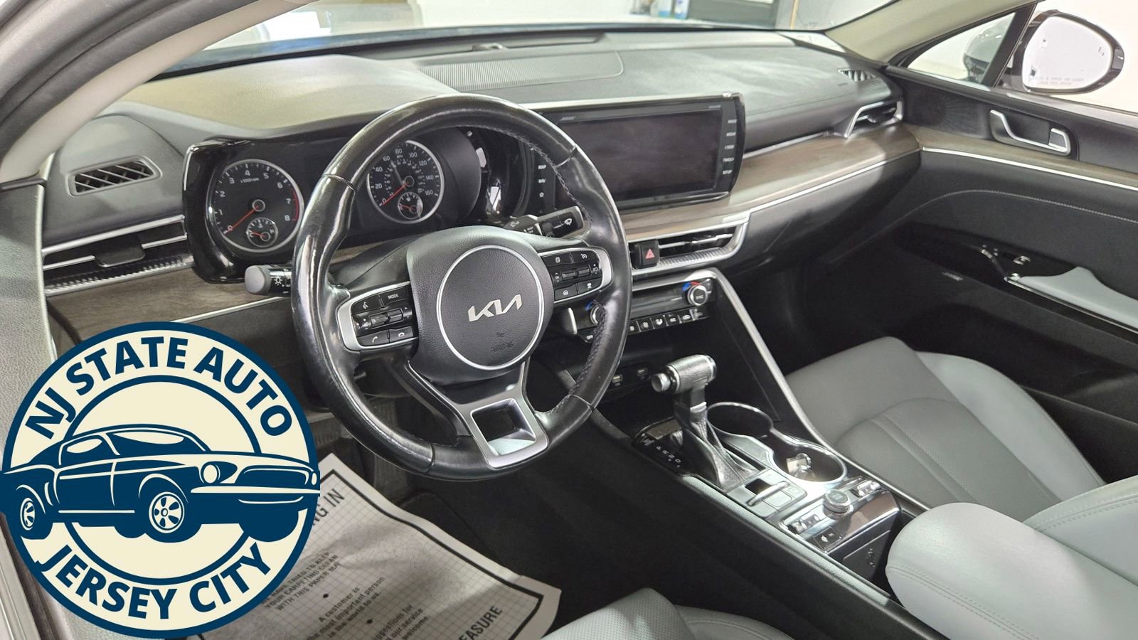 Used 2022 Kia K5 EX w/ EX Premium Package image 10