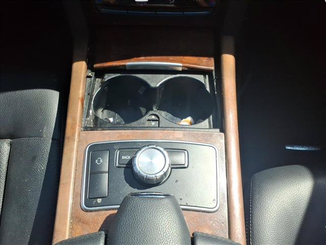 Used 2013 Mercedes-Benz E 350 4MATIC Sedan image 29