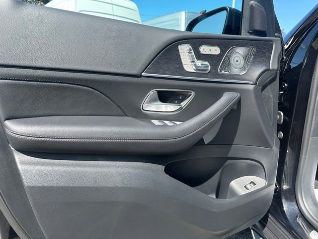 New 2026 Mercedes-Benz GLS 450 4MATIC image 11