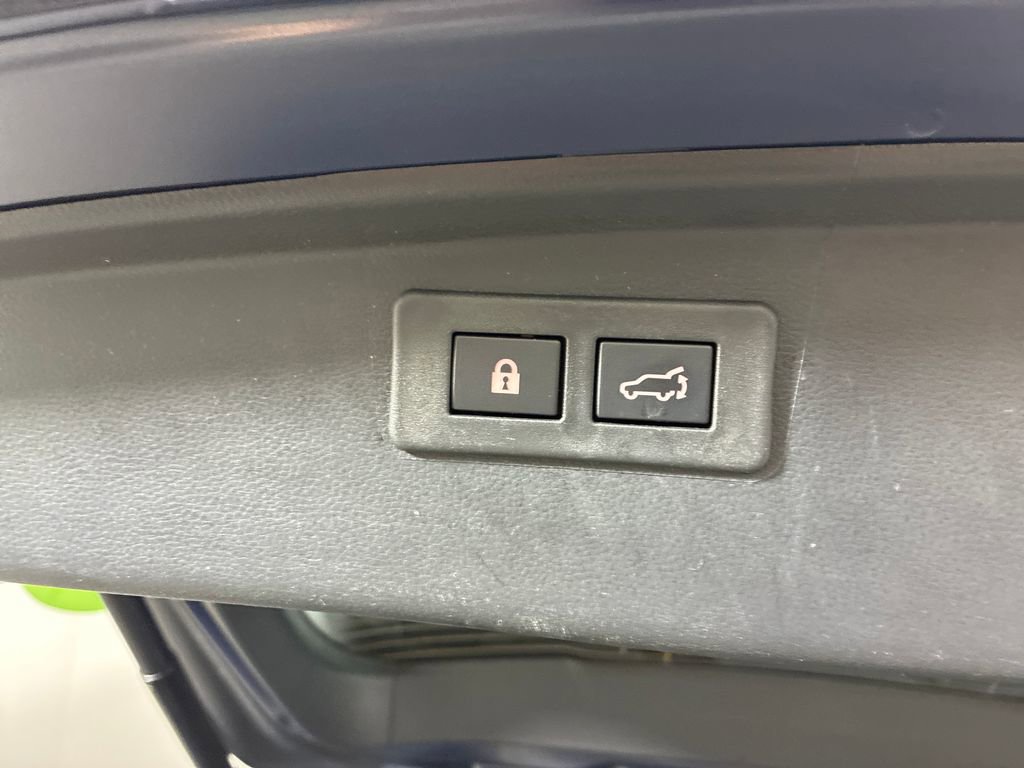 Certified 2025 Subaru Outback Premium w/ Popular Package #1A image 30