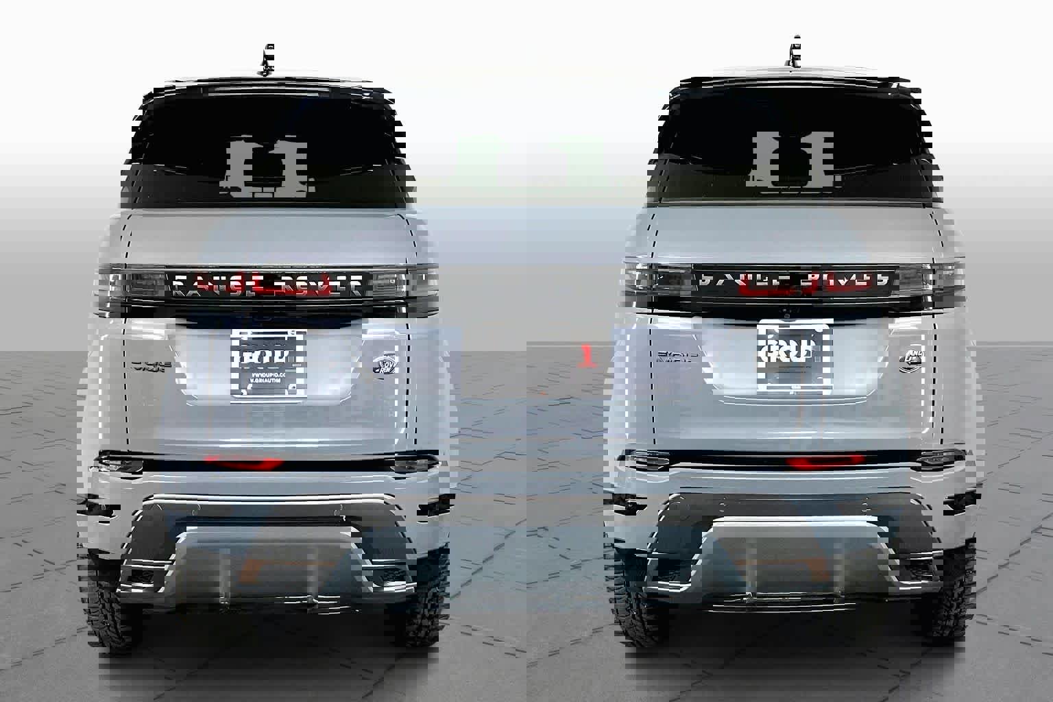 Used 2020 Land Rover Range Rover Evoque First Edition image 4