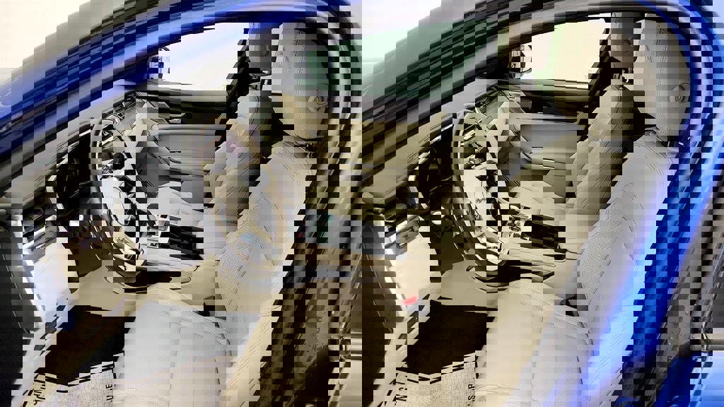 Used 2021 Jaguar F-PACE S image 19