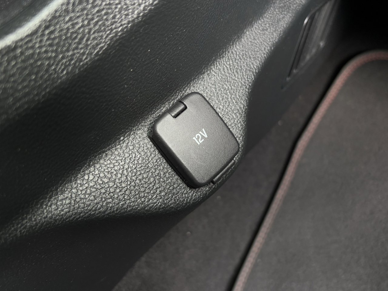 Used 2023 Ford Edge ST-Line AWD/4WD image 22