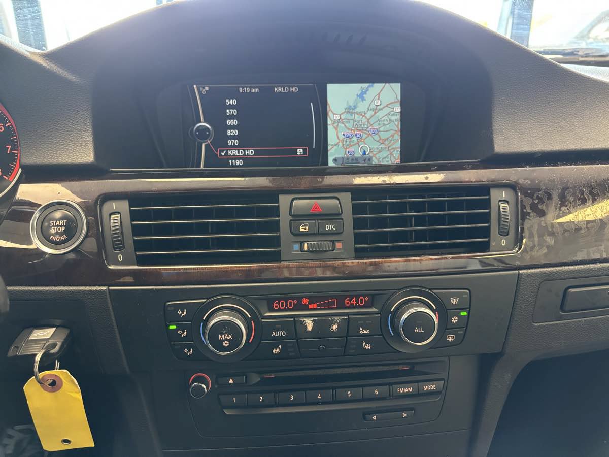 Used 2011 BMW 328i Convertible RWD image 26