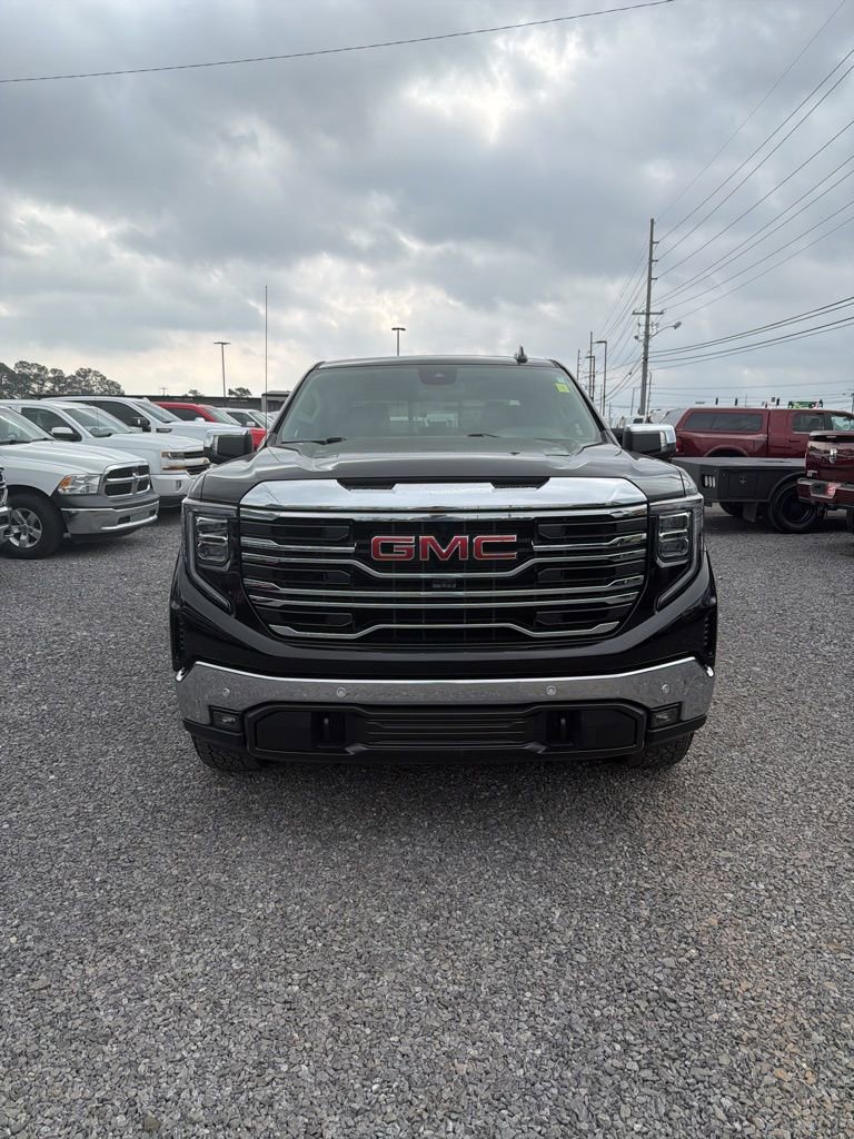 Used 2024 GMC Sierra 1500 SLT w/ SLT Premium Plus Package image 7