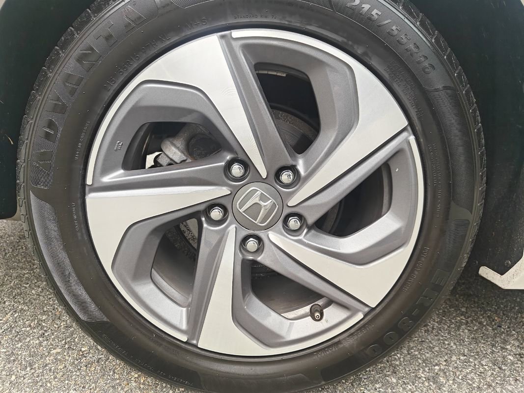Used 2019 Honda Insight EX image 17