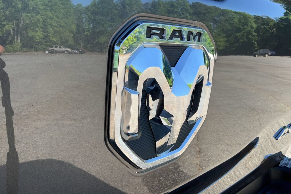 Used 2022 RAM 1500 Laramie AWD/4WD image 29
