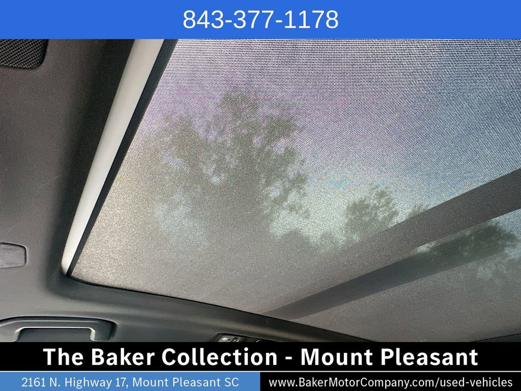 Used 2019 Volvo XC60 T5 Momentum w/ Multimedia Package AWD/4WD image 23