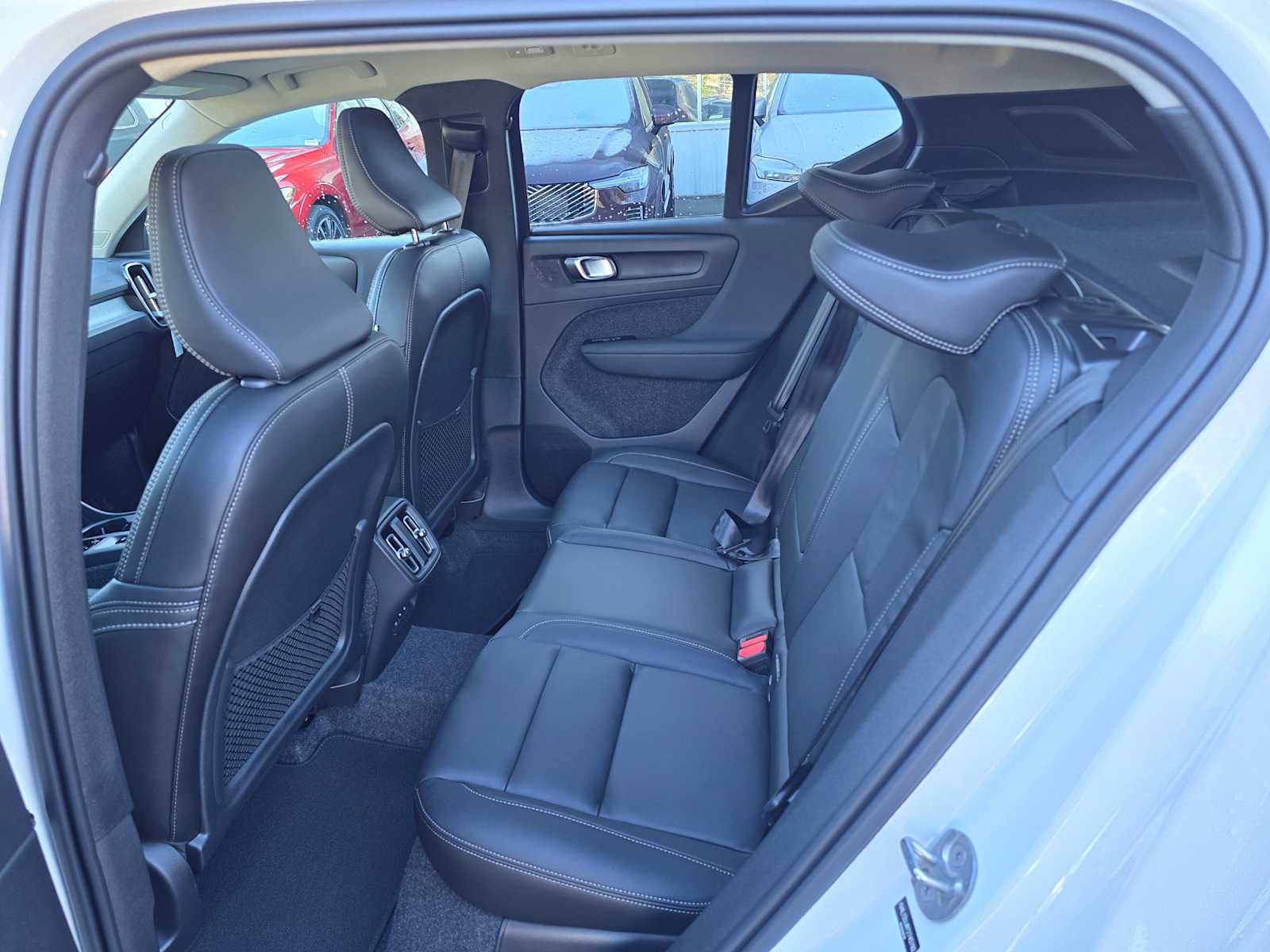 New 2026 Volvo XC40 B5 Core w/ Climate Package image 16