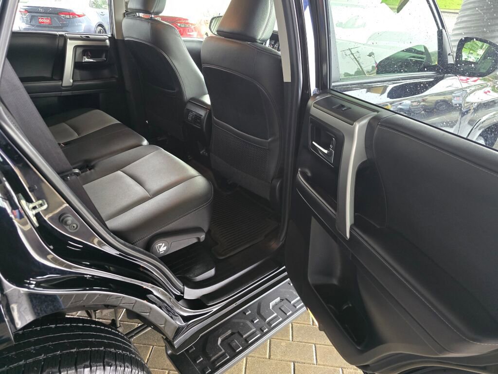 Used 2024 Toyota 4Runner SR5 Premium w/ Moonroof Package AWD/4WD image 14