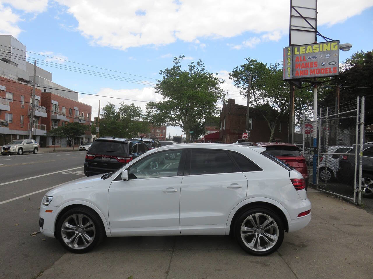 Used 2015 Audi Q3 2.0T Prestige w/ Prestige Package AWD/4WD image 7
