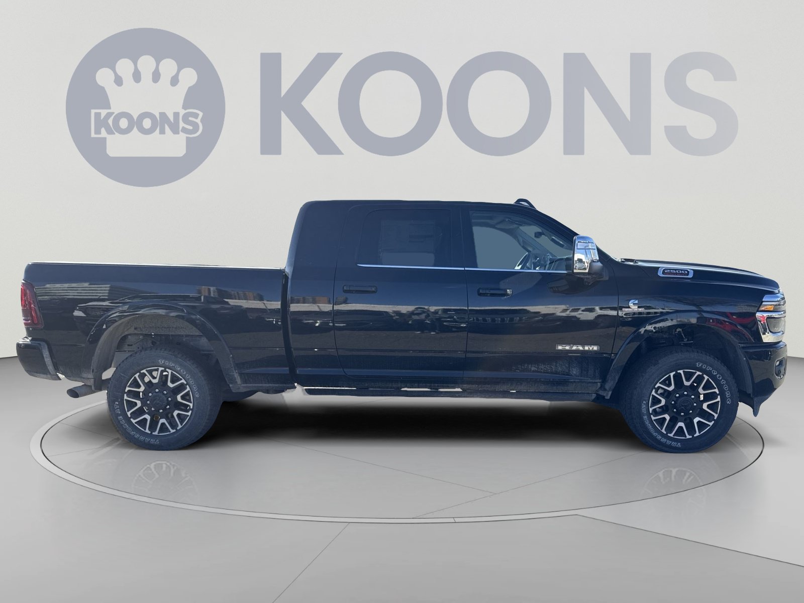 New 2026 RAM 2500 Limited AWD/4WD image 8