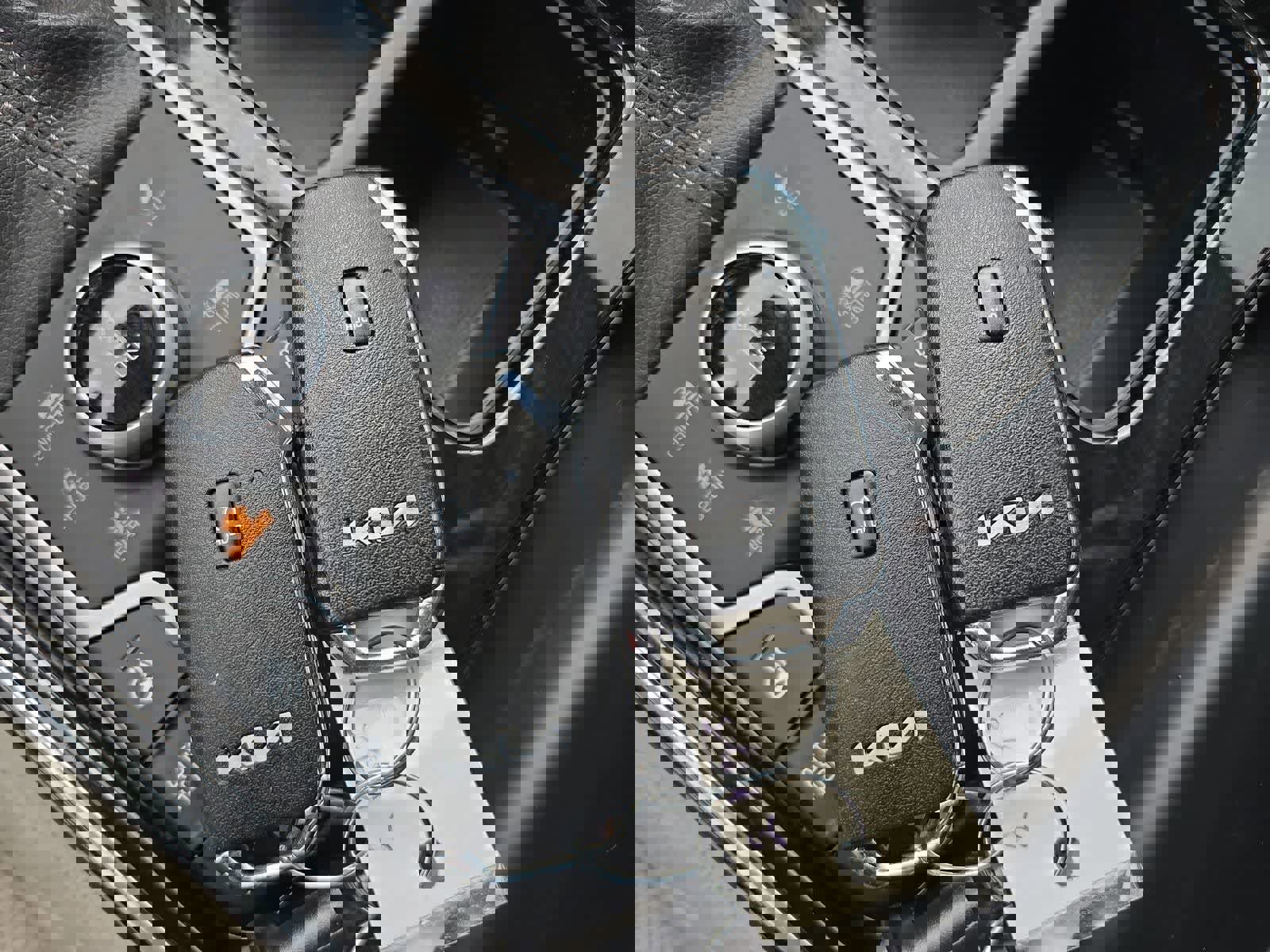 Certified 2023 Kia Sorento SX image 35