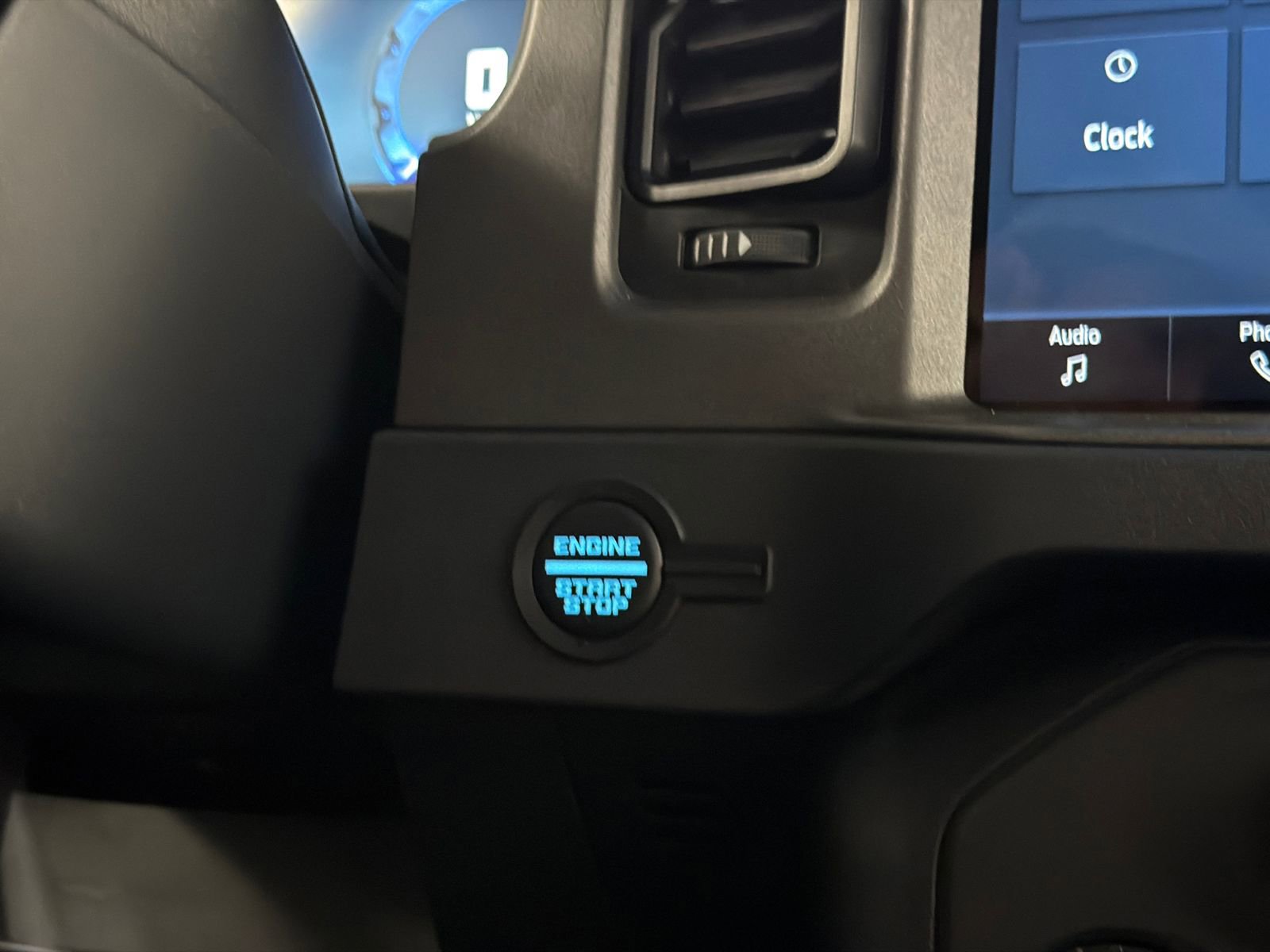 New 2025 Ford Bronco 4-Door w/ Sasquatch Package image 27